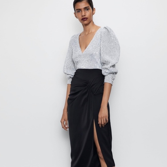 ZARA V-neck Sequin Top BNWT - Picture 2 of 7